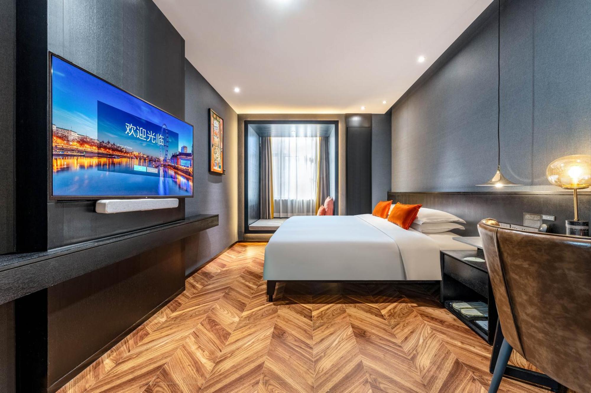 Hesu Designer Hotel & Suites -Near Xi'An Drum Tower And Yongning Gate -Free Laundry Luggage Storage -Kitty Cafe With Freshly Ground Coffee -24H Front Desk -English Service Екстериор снимка