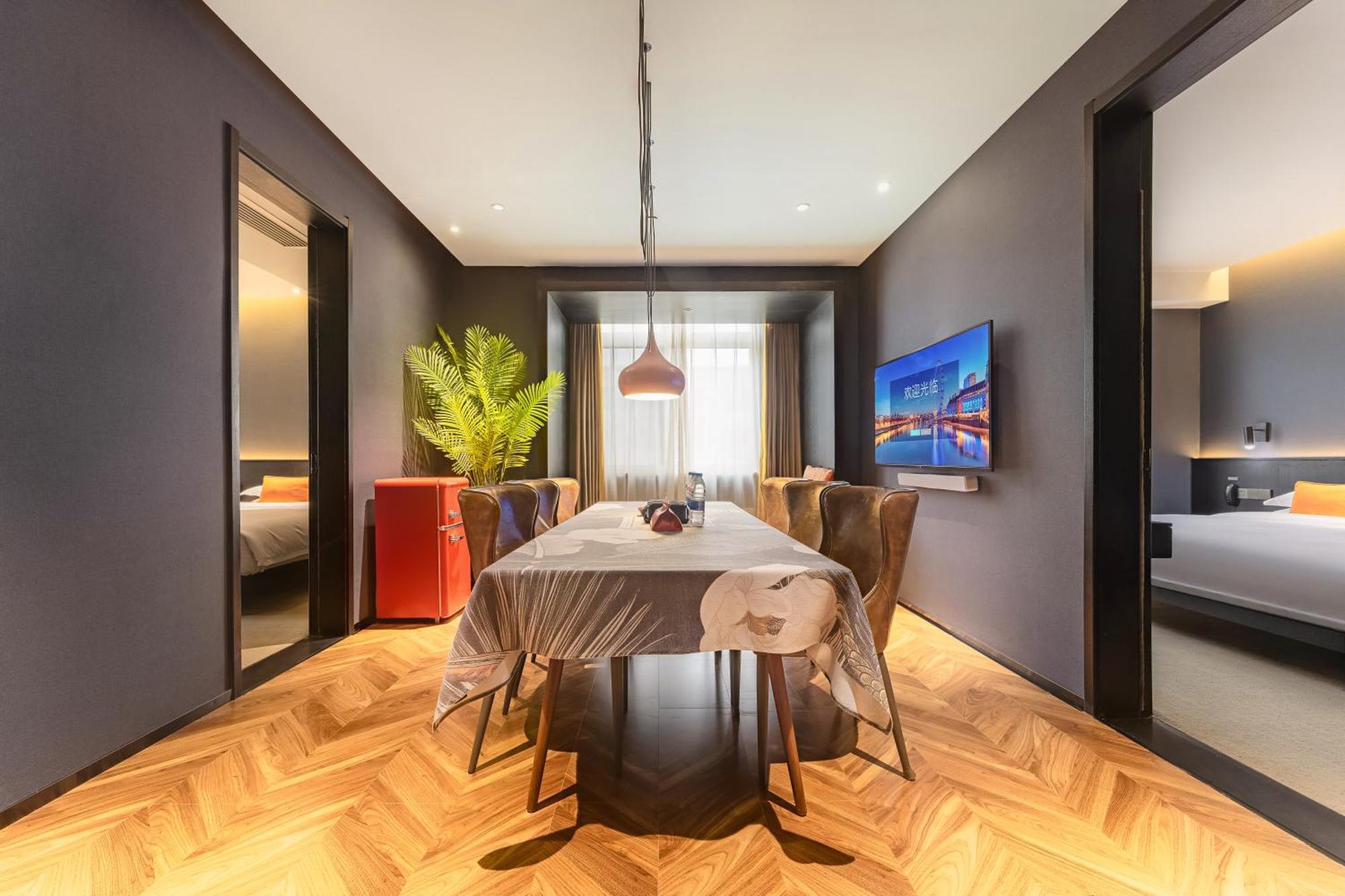 Hesu Designer Hotel & Suites -Near Xi'An Drum Tower And Yongning Gate -Free Laundry Luggage Storage -Kitty Cafe With Freshly Ground Coffee -24H Front Desk -English Service Екстериор снимка