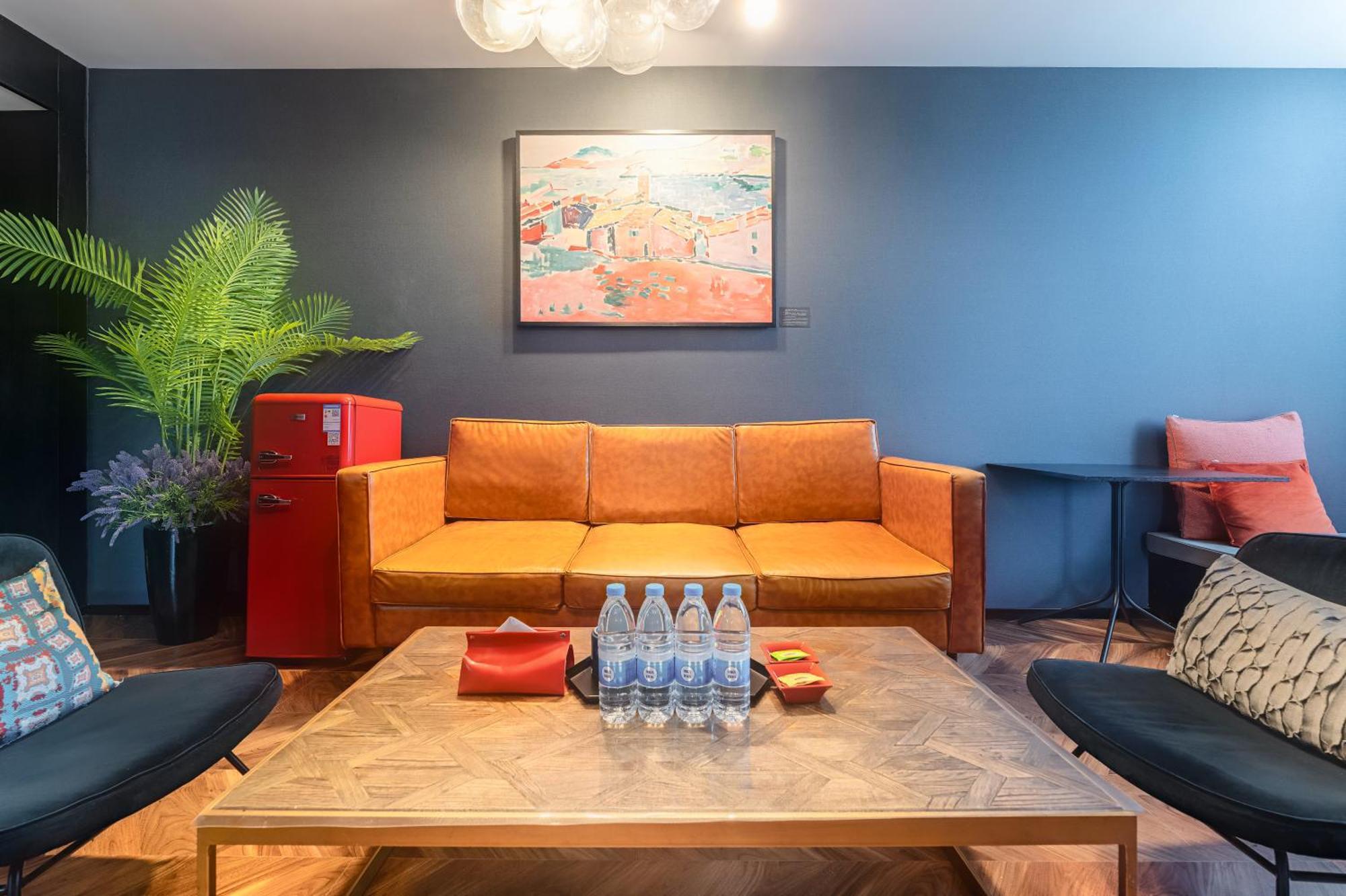 Hesu Designer Hotel & Suites -Near Xi'An Drum Tower And Yongning Gate -Free Laundry Luggage Storage -Kitty Cafe With Freshly Ground Coffee -24H Front Desk -English Service Екстериор снимка