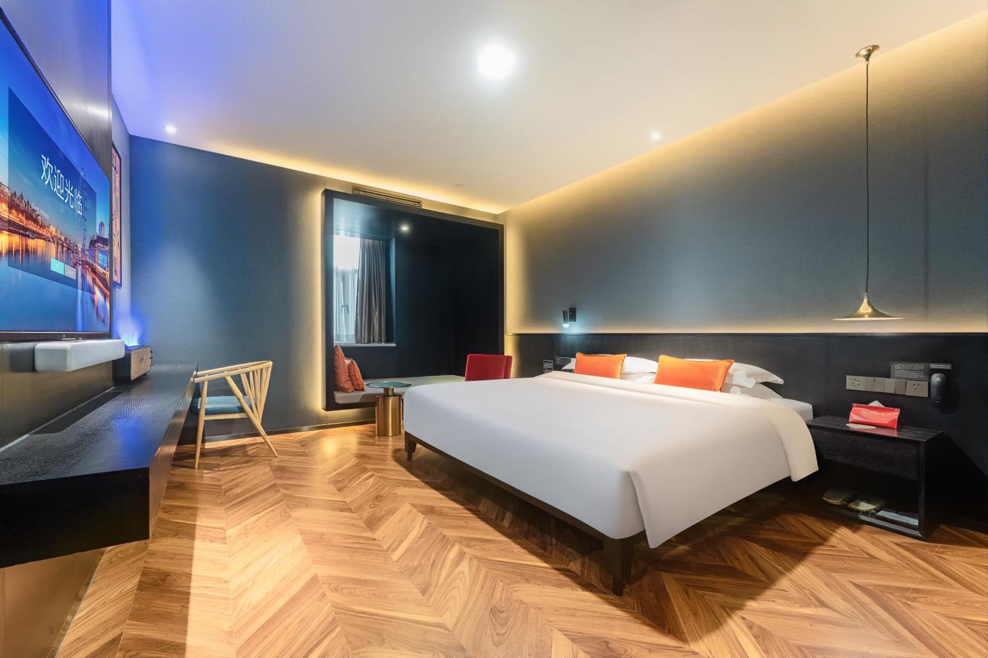 Hesu Designer Hotel & Suites -Near Xi'An Drum Tower And Yongning Gate -Free Laundry Luggage Storage -Kitty Cafe With Freshly Ground Coffee -24H Front Desk -English Service Екстериор снимка